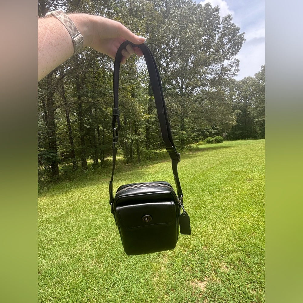 Coach Turnlock crossbody bag black/gunmetal